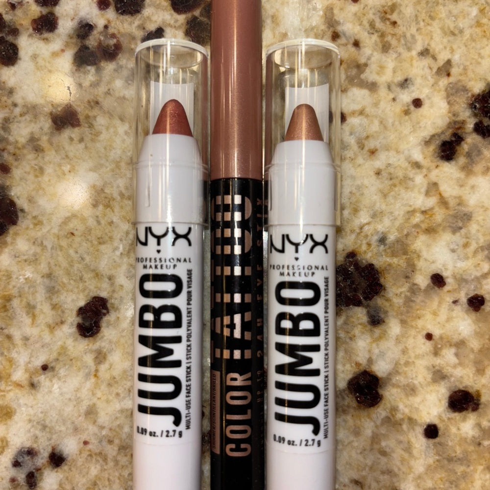 NYX Jumbo Eye Pencil Set & Maybelline Color Tattoo Eye Styx Makeup